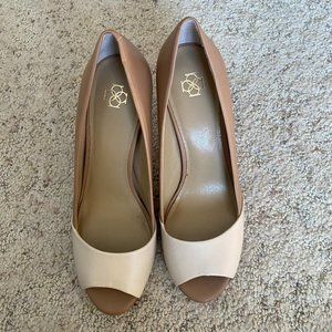 Ann Taylor Two-Tone Cream/Tan Open-Toe Heels